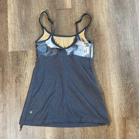 Lululemon Hot 'N Sweaty Tank Top Size 6 Workout Activewear - Picture 2 of 13